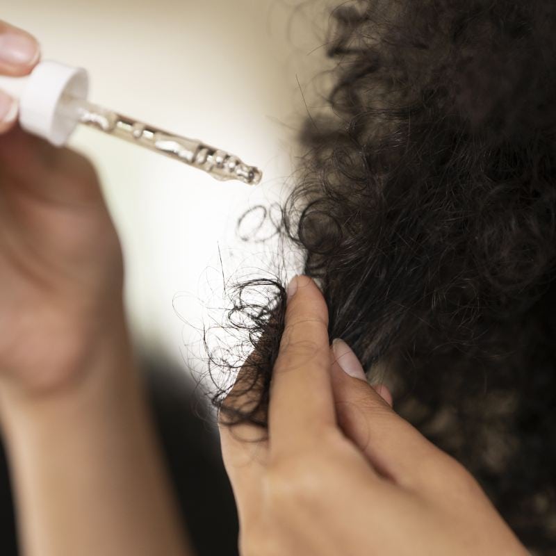 poso sixna prepei na vazw ladi sta mallia top hair